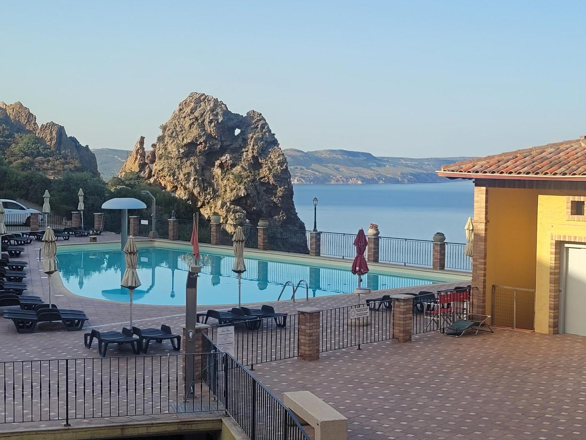 Villa Tramonti Sul Mare Nebida Eksteriør billede
